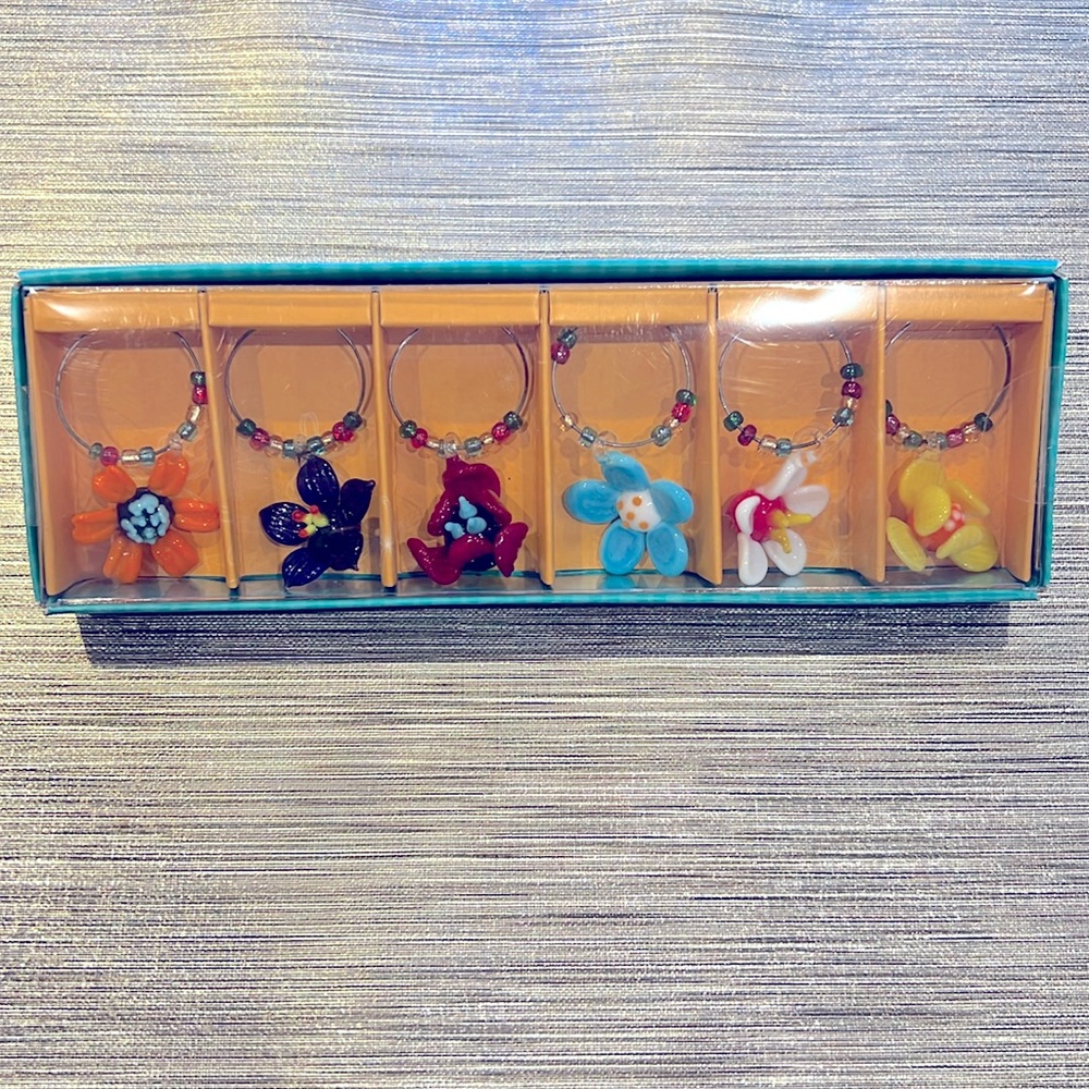 Pier 1 Import Glass Flower Wine Drink Charms 6